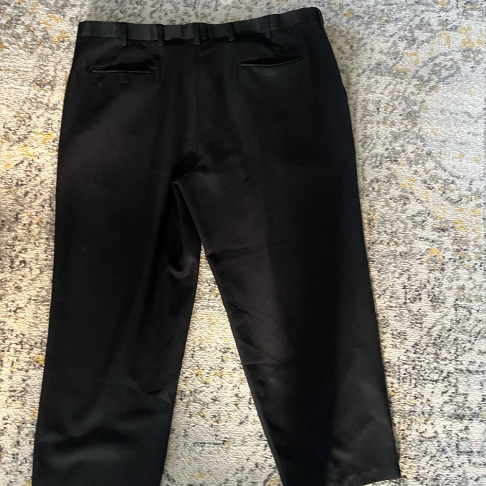 Puritan - Black Dress Pant - 48 x 28. - Picture 3 of 4
